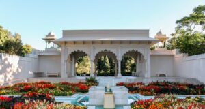 Most beautiful gardens in the world Most beautiful gardens in the world