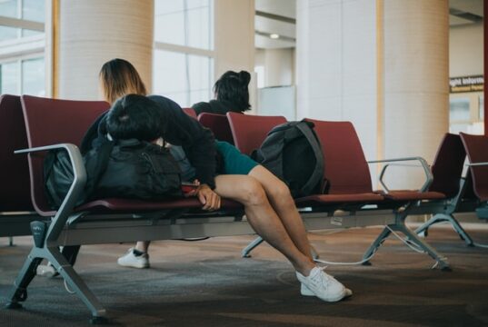 Tips to beat Jet Lag Tips to beat Jet Lag