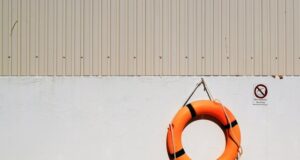 Top safety tips for travellers Top safety tips for travellers