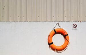 Top safety tips for travellers Top safety tips for travellers