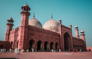 Best places to visit in Pakistan Best places to visit in Pakistan