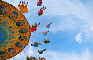 Fun things to do while traveling Fun Things to do while Travelling