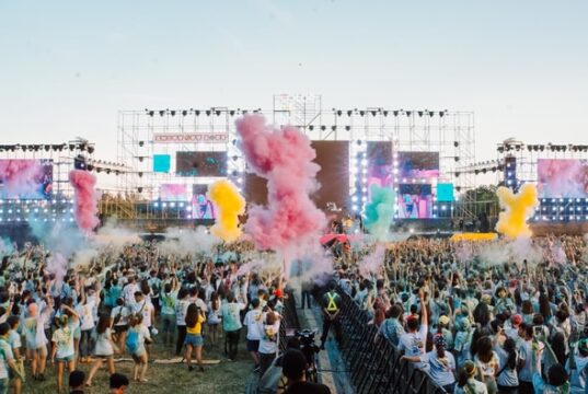 Top Music festivals around the World Top Music festivals around the World