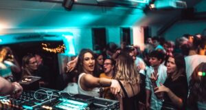 Best Destinations for Night Life Best Destinations for Night Life