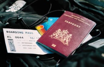 Bollywood celebs that have foreign passports Bollywood celebs that have foreign passports
