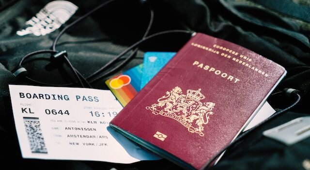 Bollywood celebs that have foreign passports Bollywood celebs that have foreign passports