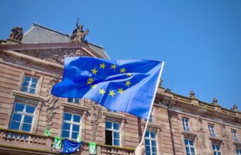 Tips for travelling to Europe Tips for travelling to Europe