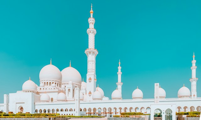Most beautiful Mosques around the world