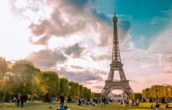 27 Facts you didn’t knew about Eiffel Tower Facts you didn't knew about Eiffel Tower