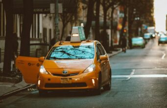 12 Tips for safety while traveling in Taxis Tips for safety while travelling in taxis