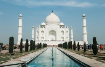 24 Facts you didn’t knew about Taj Mahal Facts you didn't knew about Taj Mahal