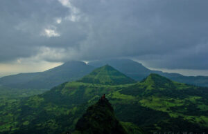 A Walk in the Clouds – Harihar Fort for Beginners Harihar Fort Beginners Trek