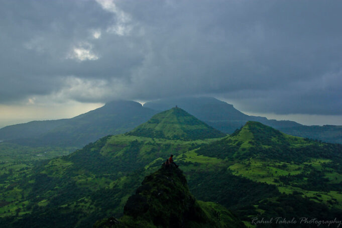 A Walk in the Clouds – Harihar Fort for Beginners Harihar Fort Beginners Trek