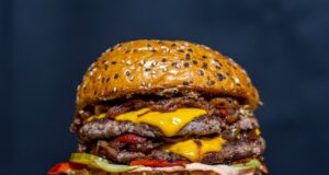 Top 30 iconic Burger Joints around the World