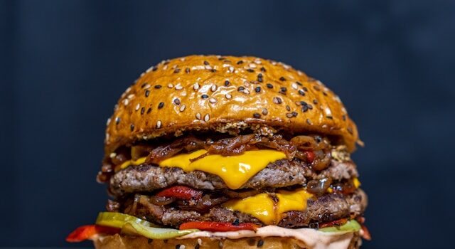 Top 30 iconic Burger Joints around the World