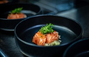 Best 20 Sashimi Places Around the World – A Raw Razor-Sharp Food Journey Best 20 Sashimi Places Around the World - A Raw Razor-Sharp Food Journey
