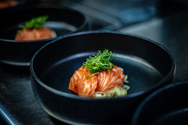 stefan-schauberger-YgoiyrdEuMc-unsplash Best 20 Sashimi Places Around the World - A Raw Razor-Sharp Food Journey